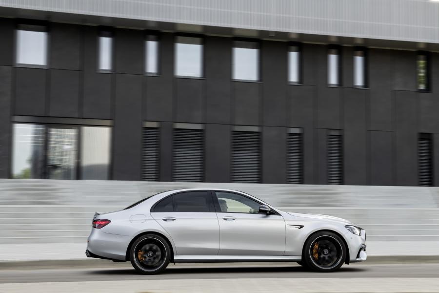  Mercedes-AMG E63 S 4Matic+ (W213) 2020 года  (WW) (фото 5 из 35)
